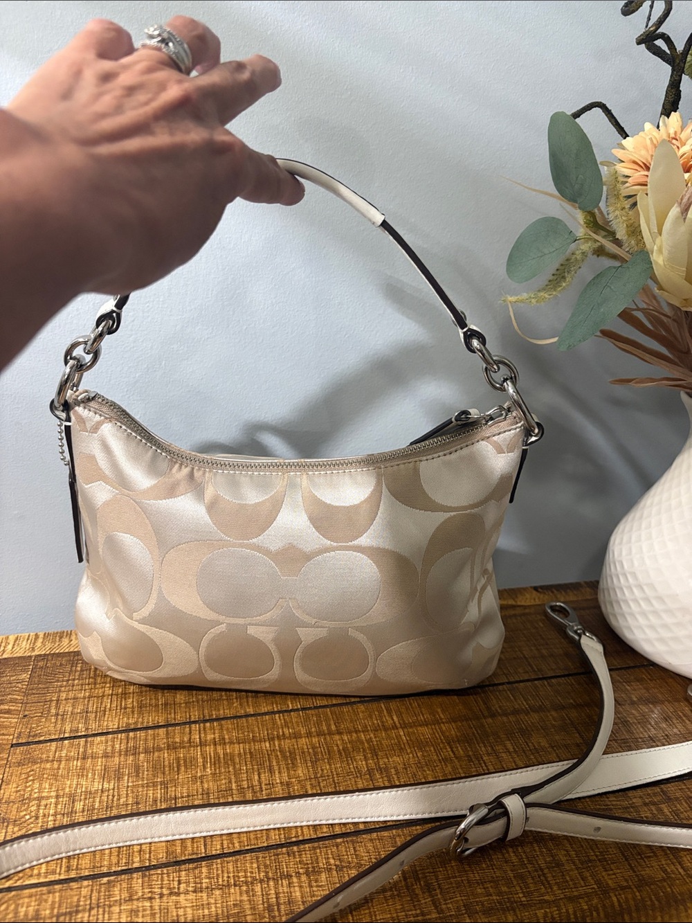 Coach Cream Signature Canvas Shoulder Bag with Removable Strap - Picture 5 of 13